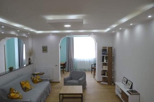Квартира с 1 спальней в Tbilisi — 3