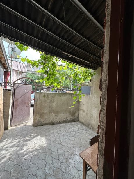Квартира с 1 спальней в Tbilisi — 2