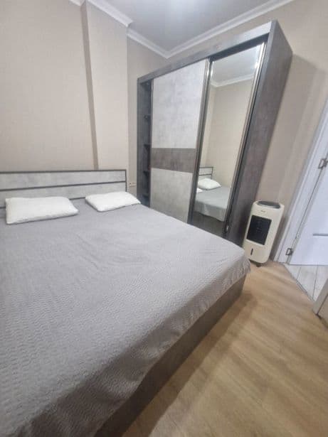 Квартира с 1 спальней в Батуми — 3