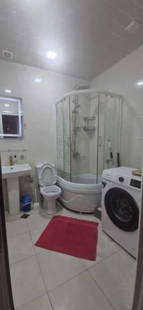 Квартира с 1 спальней в Батуми — 5