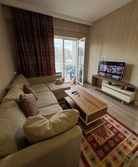 Квартира с 1 спальней в Глдани