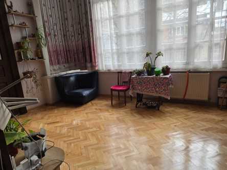 Квартира с 3 спальнями в Tbilisi — 1