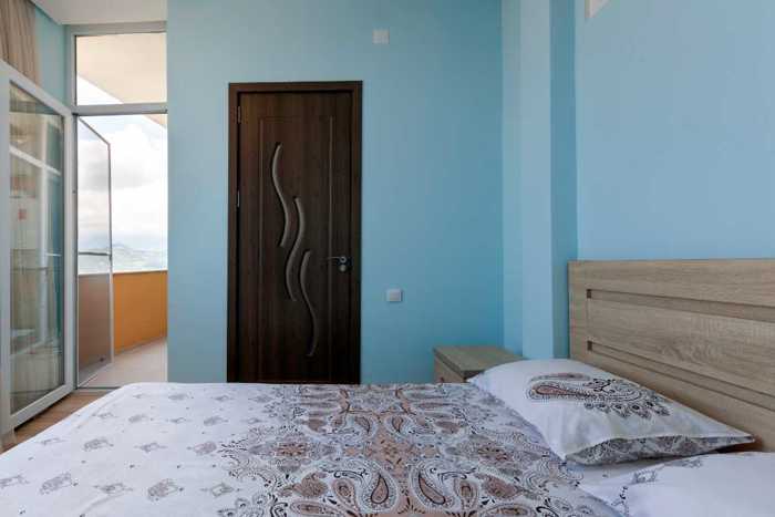 Квартира с 2 спальнями в Батуми — 2