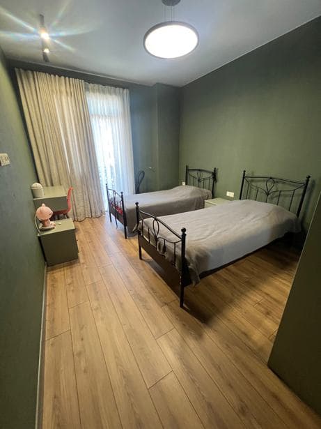 Квартира с 3 спальнями в Батуми — 12