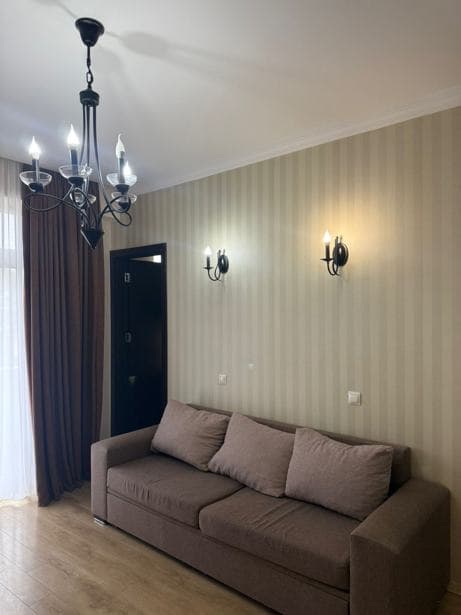 Квартира с 1 спальней в Tbilisi — 1