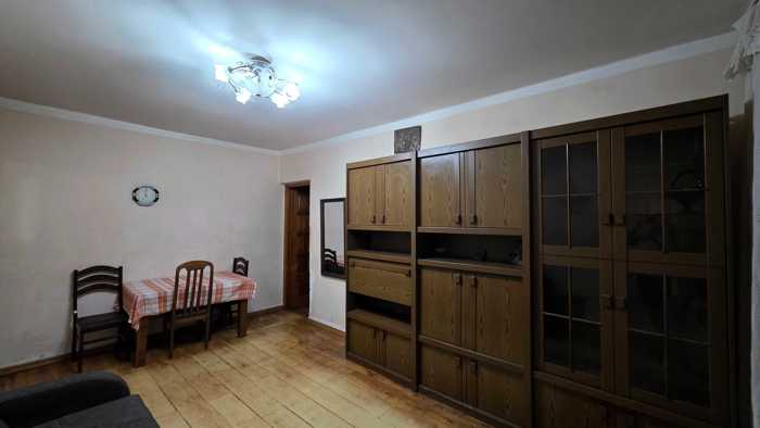 Квартира с 1 спальней в Сабуртало — 1