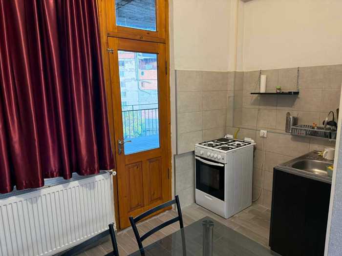 Квартира с 1 спальней в Сабуртало — 3