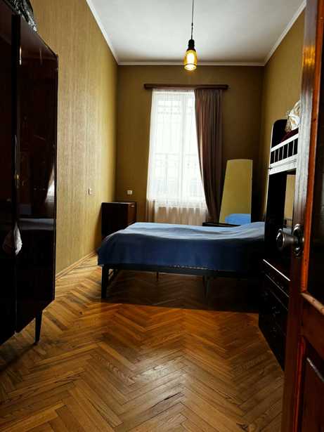 Квартира с 3 спальнями в Tbilisi — 2