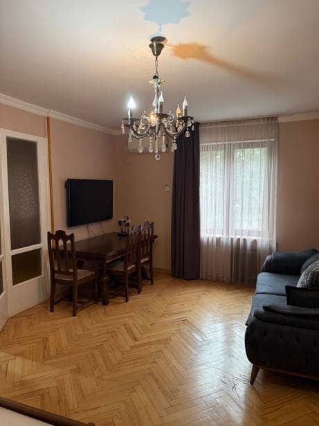 Квартира с 1 спальней в Tbilisi — 1