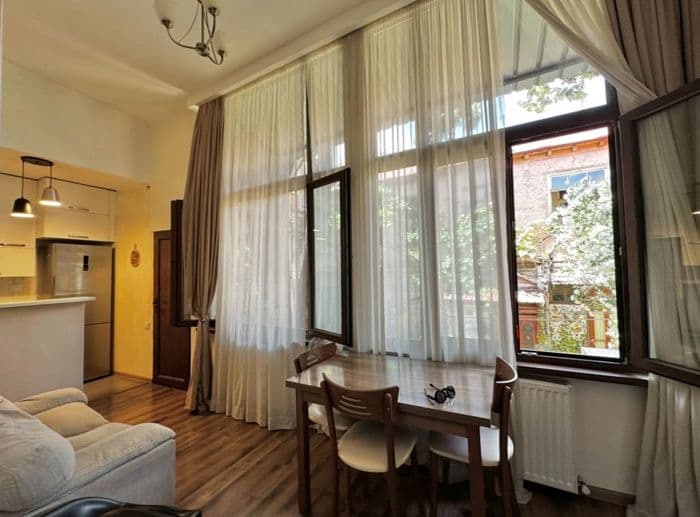 Квартира с 1 спальней в Tbilisi — 1