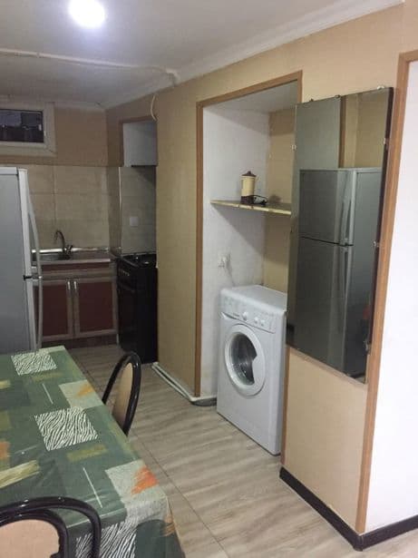 Квартира с 2 спальнями в Мтацминда — 1
