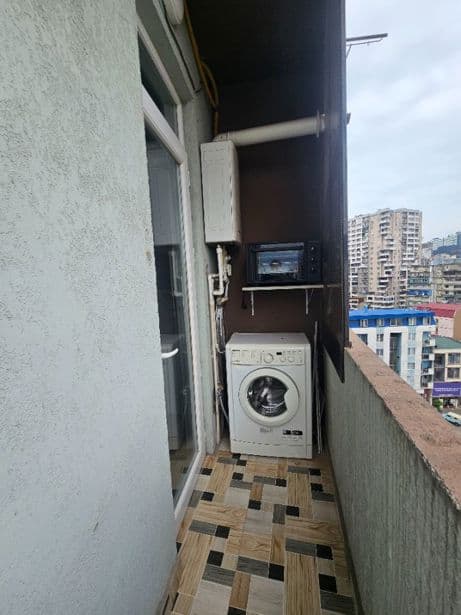 Квартира с 1 спальней в Район Багратиони — 2