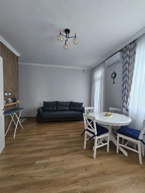 Квартира с 1 спальней в Район Багратиони — 4