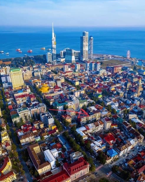 Квартира с 2 спальнями в Батуми — 3