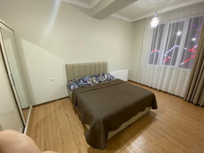 Квартира с 2 спальнями в Батуми — 8
