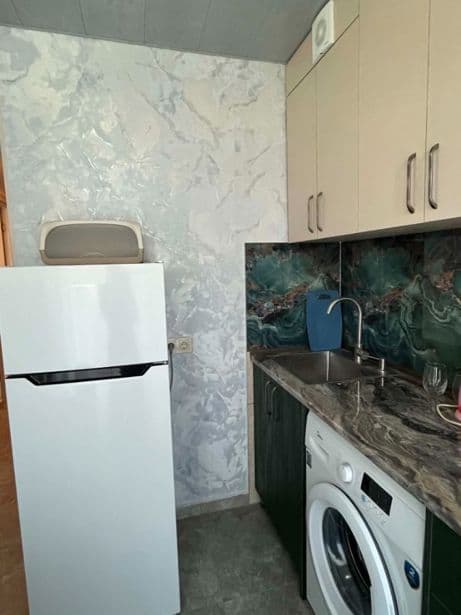 Квартира с 1 спальней в Tbilisi — 11