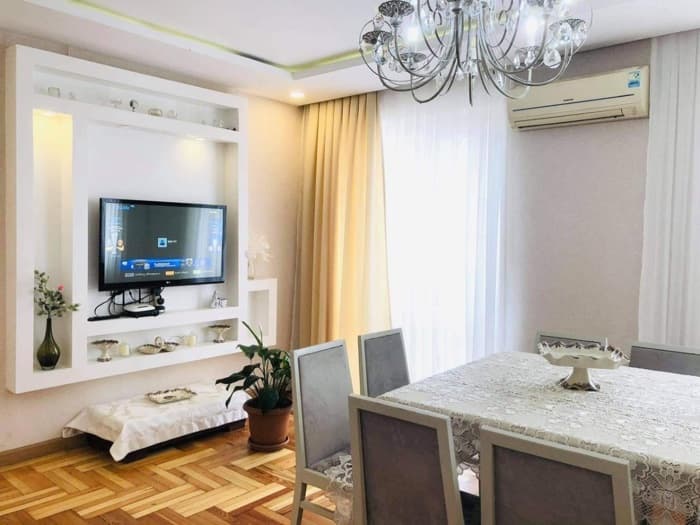 Квартира с 2 спальнями в Батуми — 5