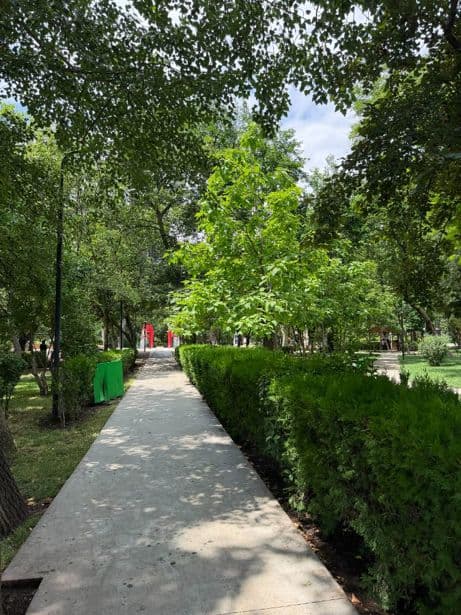 Квартира с 3 спальнями в Tbilisi — 3