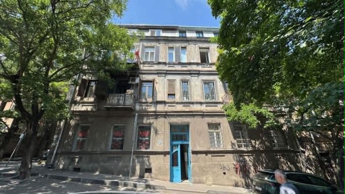 Квартира с 1 спальней в Tbilisi — 14