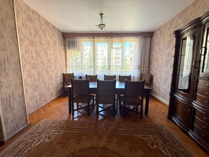 Квартира с 3 спальнями в Tbilisi — 14
