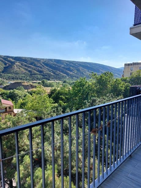 Квартира с 1 спальней в Tbilisi — 3