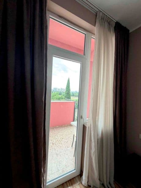 Квартира с 1 спальней в Tbilisi — 13