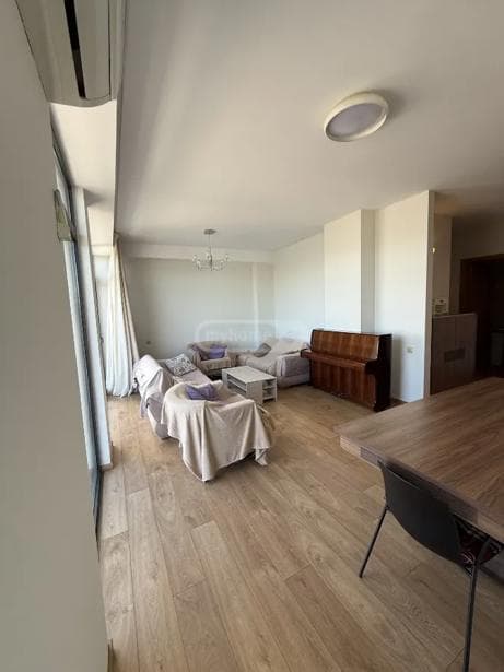 Квартира с 3 спальнями в Tbilisi — 4